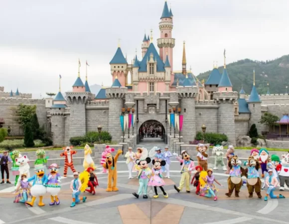 Hong Kong Disneyland Tour Packages