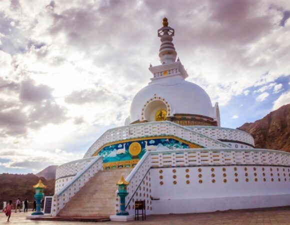 Leh Ladakh tour packages - Luxury Vacations and Holidays