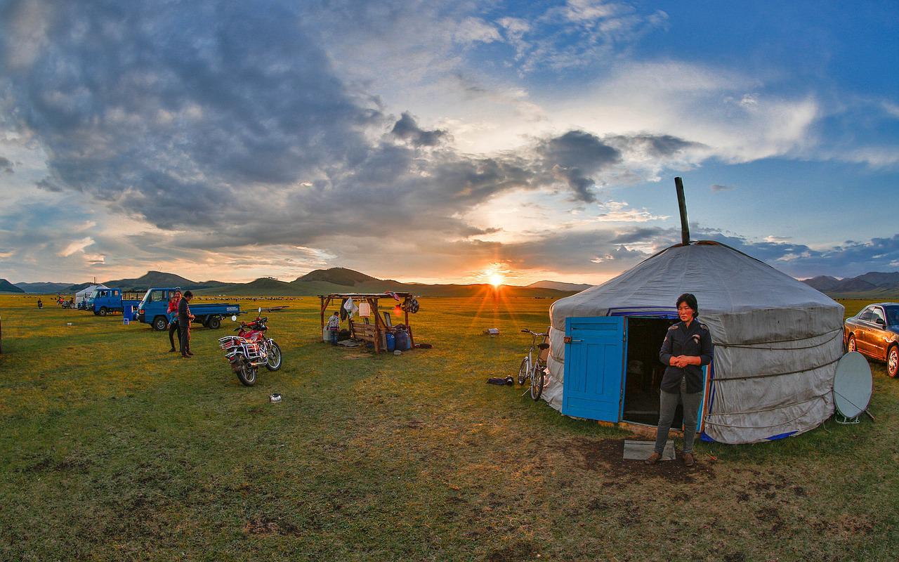 mongolia tour packages Gobi Desert Safari