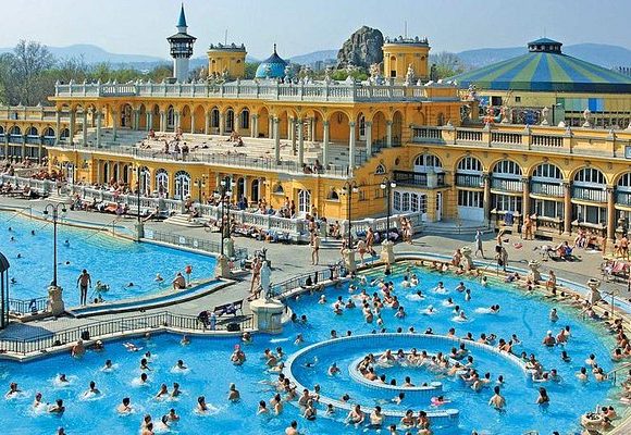Budapest Tour Packages: Unforgettable Experiences with Luxury Vacations and Holidays
