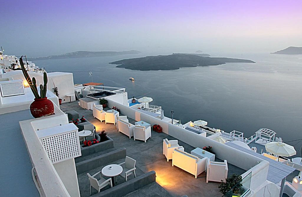 Sunset-Hotel-Santorini-3-star
