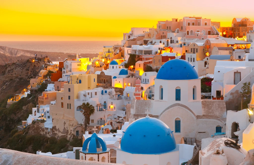 Santorini port